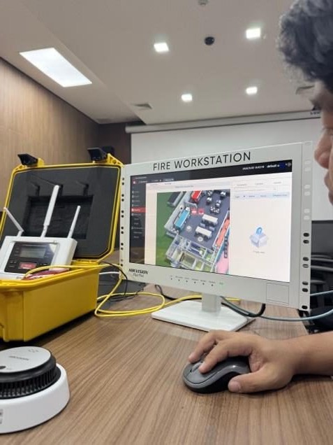 Fire Workstation + Gateway